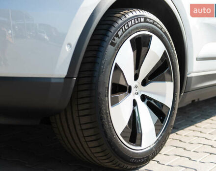 Серый Порше Масан, объемом двигателя 0 л и пробегом 1 тыс. км за 104000 $, фото 17 на Automoto.ua