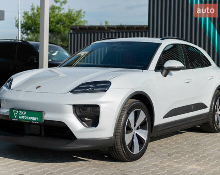 Серый Порше Масан, объемом двигателя 0 л и пробегом 1 тыс. км за 104000 $, фото 4 на Automoto.ua