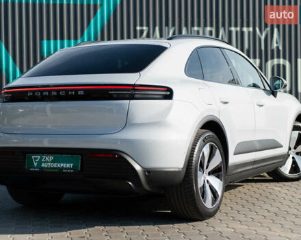 Серый Порше Масан, объемом двигателя 0 л и пробегом 1 тыс. км за 104000 $, фото 14 на Automoto.ua