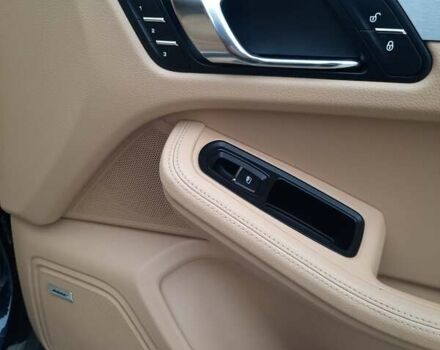 Синій Порше Масан, об'ємом двигуна 3 л та пробігом 108 тис. км за 24300 $, фото 11 на Automoto.ua