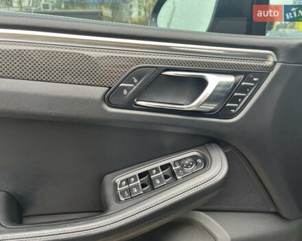 Синий Порше Масан, объемом двигателя 3 л и пробегом 97 тыс. км за 29950 $, фото 10 на Automoto.ua