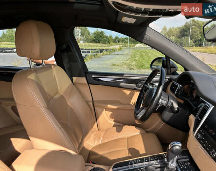 Синій Порше Масан, об'ємом двигуна 3 л та пробігом 152 тис. км за 27500 $, фото 33 на Automoto.ua