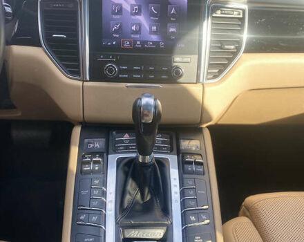 Синий Порше Масан, объемом двигателя 2 л и пробегом 50 тыс. км за 34900 $, фото 10 на Automoto.ua