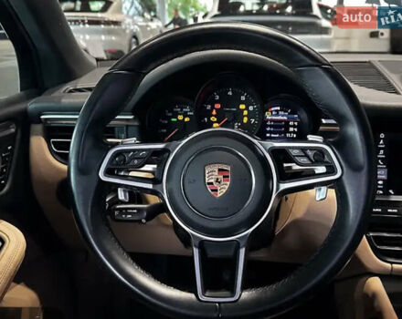 Синій Порше Масан, об'ємом двигуна 1.98 л та пробігом 82 тис. км за 47900 $, фото 7 на Automoto.ua
