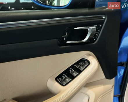 Синій Порше Масан, об'ємом двигуна 1.98 л та пробігом 82 тис. км за 47900 $, фото 12 на Automoto.ua