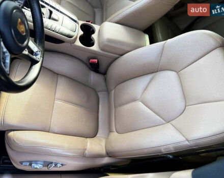 Синій Порше Масан, об'ємом двигуна 2 л та пробігом 101 тис. км за 41000 $, фото 7 на Automoto.ua