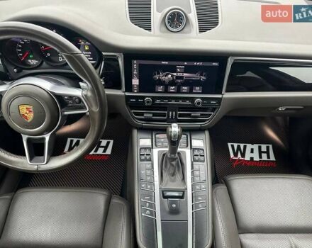 Синий Порше Масан, объемом двигателя 2 л и пробегом 92 тыс. км за 39500 $, фото 18 на Automoto.ua