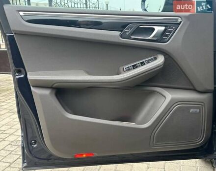 Синий Порше Масан, объемом двигателя 2 л и пробегом 92 тыс. км за 39500 $, фото 8 на Automoto.ua