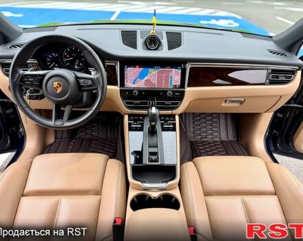 Синий Порше Масан, объемом двигателя 2 л и пробегом 36 тыс. км за 59900 $, фото 5 на Automoto.ua