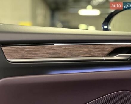 Порше Масан 2024 у Києві на Automoto.ua Синій Порше Масан, об'ємом двигуна 0 л та пробігом 5 тис. км за 114414 $, фото 31 на Automoto.ua