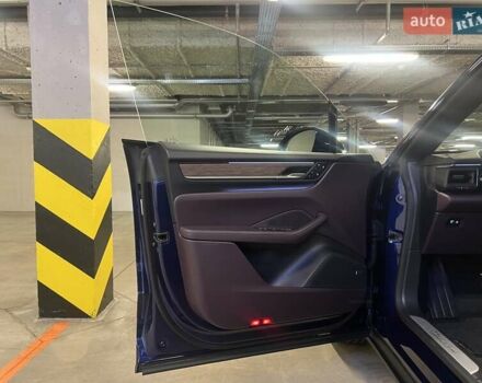 Порше Масан 2024 у Києві на Automoto.ua Синій Порше Масан, об'ємом двигуна 0 л та пробігом 5 тис. км за 114414 $, фото 30 на Automoto.ua
