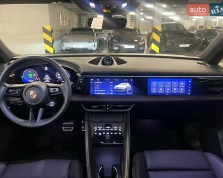 Порше Масан 2024 у Києві на Automoto.ua Синій Порше Масан, об'ємом двигуна 0 л та пробігом 5 тис. км за 114414 $, фото 26 на Automoto.ua