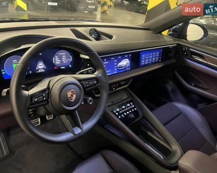 Порше Масан 2024 у Києві на Automoto.ua Синій Порше Масан, об'ємом двигуна 0 л та пробігом 5 тис. км за 114414 $, фото 3 на Automoto.ua