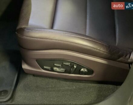 Порше Масан 2024 у Києві на Automoto.ua Синій Порше Масан, об'ємом двигуна 0 л та пробігом 5 тис. км за 114414 $, фото 34 на Automoto.ua