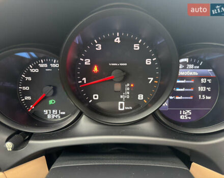 Зеленый Порше Масан, объемом двигателя 1.98 л и пробегом 97 тыс. км за 40500 $, фото 17 на Automoto.ua