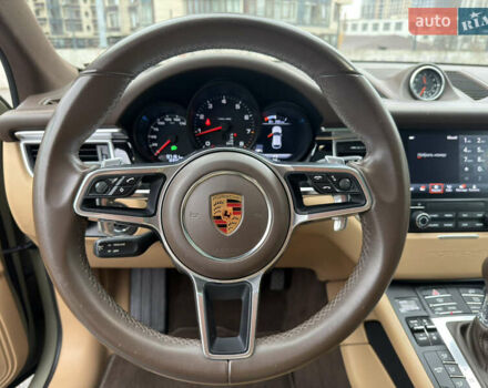 Зеленый Порше Масан, объемом двигателя 1.98 л и пробегом 97 тыс. км за 40500 $, фото 11 на Automoto.ua
