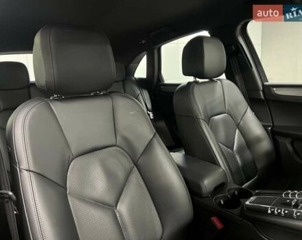 Зелений Порше Масан, об'ємом двигуна 1.98 л та пробігом 133 тис. км за 40734 $, фото 49 на Automoto.ua