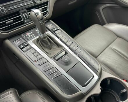 Зеленый Порше Масан, объемом двигателя 2 л и пробегом 71 тыс. км за 52500 $, фото 11 на Automoto.ua