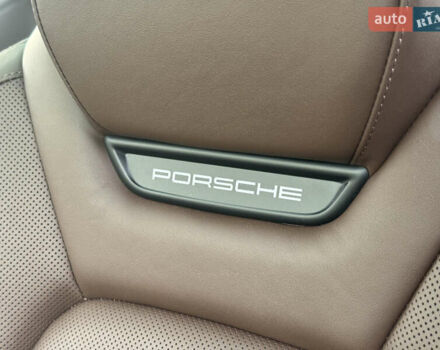 Зеленый Порше Масан, объемом двигателя 0 л и пробегом 12 тыс. км за 134999 $, фото 21 на Automoto.ua