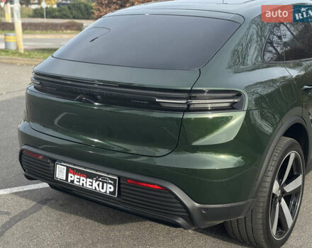 Зеленый Порше Масан, объемом двигателя 0 л и пробегом 12 тыс. км за 134999 $, фото 9 на Automoto.ua