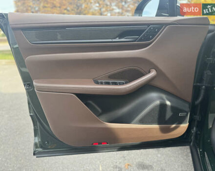 Зеленый Порше Масан, объемом двигателя 0 л и пробегом 12 тыс. км за 134999 $, фото 14 на Automoto.ua