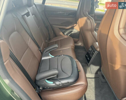 Зеленый Порше Масан, объемом двигателя 0 л и пробегом 12 тыс. км за 134999 $, фото 41 на Automoto.ua