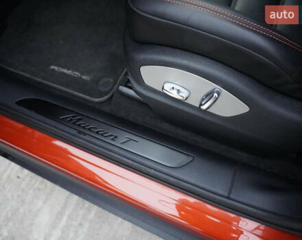 Оранжевый Порше Масан, объемом двигателя 1.98 л и пробегом 42 тыс. км за 65000 $, фото 10 на Automoto.ua