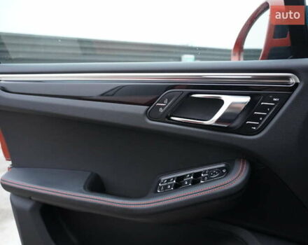 Оранжевый Порше Масан, объемом двигателя 1.98 л и пробегом 42 тыс. км за 65000 $, фото 14 на Automoto.ua