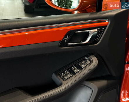 Оранжевый Порше Масан, объемом двигателя 1.98 л и пробегом 1 тыс. км за 81000 $, фото 12 на Automoto.ua