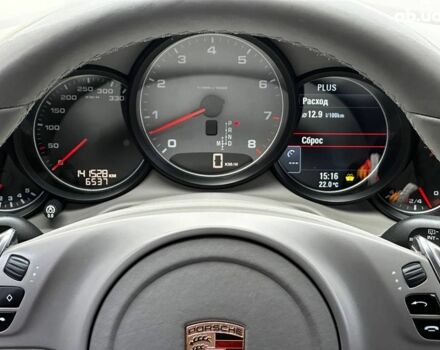 Білий Порше Panamera, об'ємом двигуна 4.8 л та пробігом 130 тис. км за 21990 $, фото 31 на Automoto.ua