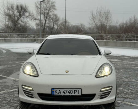 Белый Порше Панамера, объемом двигателя 3.6 л и пробегом 125 тыс. км за 17999 $, фото 21 на Automoto.ua