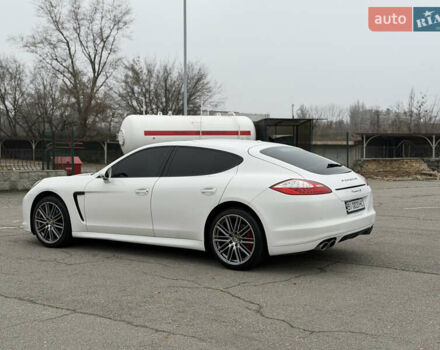 Білий Порше Panamera, об'ємом двигуна 4.8 л та пробігом 210 тис. км за 21500 $, фото 2 на Automoto.ua