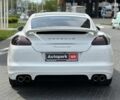 Білий Порше Panamera, об'ємом двигуна 4.8 л та пробігом 130 тис. км за 21990 $, фото 9 на Automoto.ua