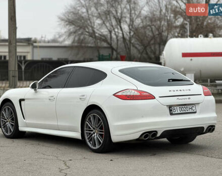 Білий Порше Panamera, об'ємом двигуна 4.8 л та пробігом 210 тис. км за 21500 $, фото 6 на Automoto.ua