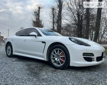 Білий Порше Panamera, об'ємом двигуна 4.81 л та пробігом 190 тис. км за 28000 $, фото 11 на Automoto.ua