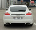 Білий Порше Panamera, об'ємом двигуна 4.8 л та пробігом 210 тис. км за 21500 $, фото 17 на Automoto.ua