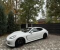 Білий Порше Panamera, об'ємом двигуна 4.81 л та пробігом 149 тис. км за 18500 $, фото 1 на Automoto.ua