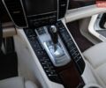 Білий Порше Panamera, об'ємом двигуна 4.81 л та пробігом 129 тис. км за 24000 $, фото 50 на Automoto.ua