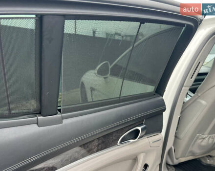 Белый Порше Панамера, объемом двигателя 4.81 л и пробегом 168 тыс. км за 21900 $, фото 12 на Automoto.ua