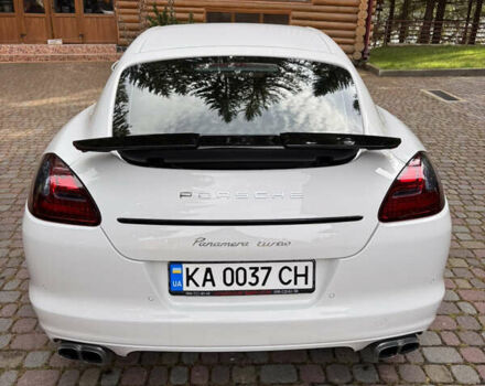 Білий Порше Panamera, об'ємом двигуна 4.81 л та пробігом 87 тис. км за 33000 $, фото 1 на Automoto.ua