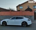 Білий Порше Panamera, об'ємом двигуна 3 л та пробігом 65 тис. км за 31800 $, фото 28 на Automoto.ua