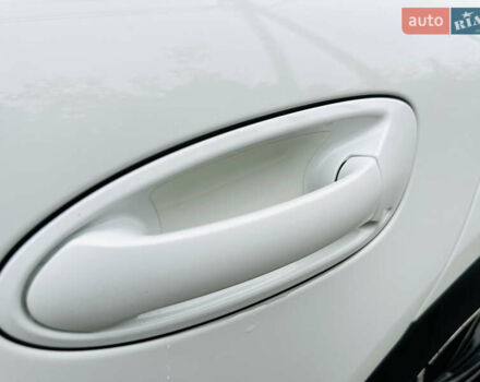 Белый Порше Панамера, объемом двигателя 4.8 л и пробегом 97 тыс. км за 22900 $, фото 50 на Automoto.ua