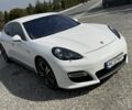 Белый Порше Панамера, объемом двигателя 4.8 л и пробегом 200 тыс. км за 22500 $, фото 1 на Automoto.ua