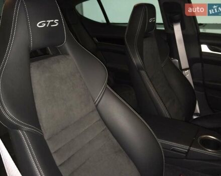 Белый Порше Панамера, объемом двигателя 4.81 л и пробегом 105 тыс. км за 25000 $, фото 3 на Automoto.ua