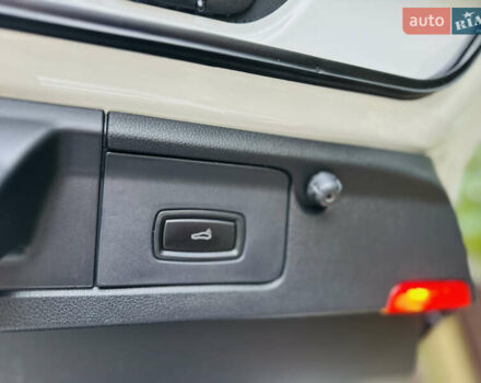 Белый Порше Панамера, объемом двигателя 4.8 л и пробегом 97 тыс. км за 22900 $, фото 35 на Automoto.ua