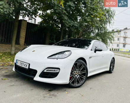 Белый Порше Панамера, объемом двигателя 4.8 л и пробегом 97 тыс. км за 22900 $, фото 1 на Automoto.ua