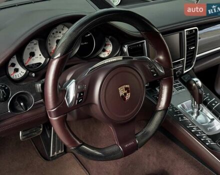 Білий Порше Panamera, об'ємом двигуна 4.81 л та пробігом 130 тис. км за 24850 $, фото 12 на Automoto.ua