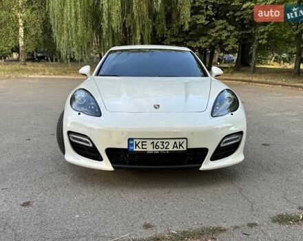 Білий Порше Panamera, об'ємом двигуна 4.81 л та пробігом 137 тис. км за 28500 $, фото 2 на Automoto.ua
