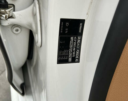 Білий Порше Panamera, об'ємом двигуна 4.81 л та пробігом 119 тис. км за 28888 $, фото 69 на Automoto.ua