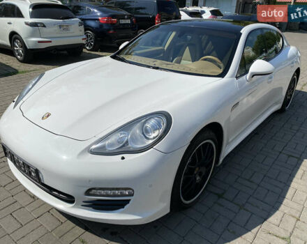 Білий Порше Panamera, об'ємом двигуна 3.61 л та пробігом 122 тис. км за 22800 $, фото 5 на Automoto.ua